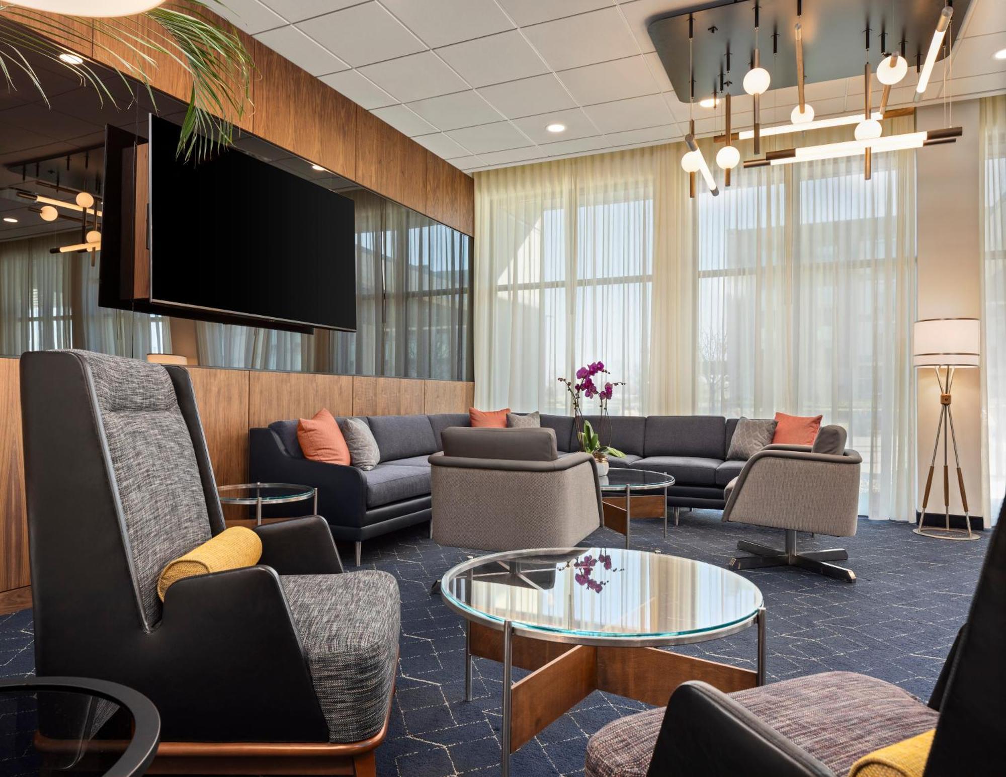 Courtyard By Marriott Bettendorf Dış mekan fotoğraf